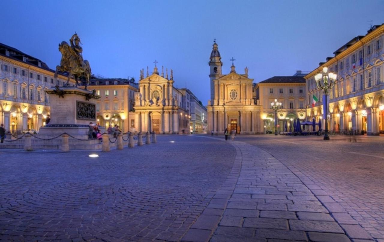 Il Quarantaquattro * Turin